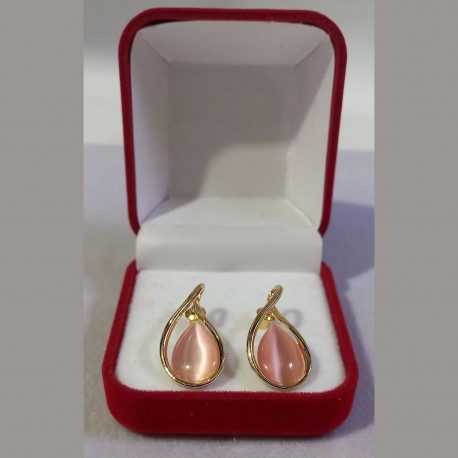Gold Earring Set With Pink Pearls